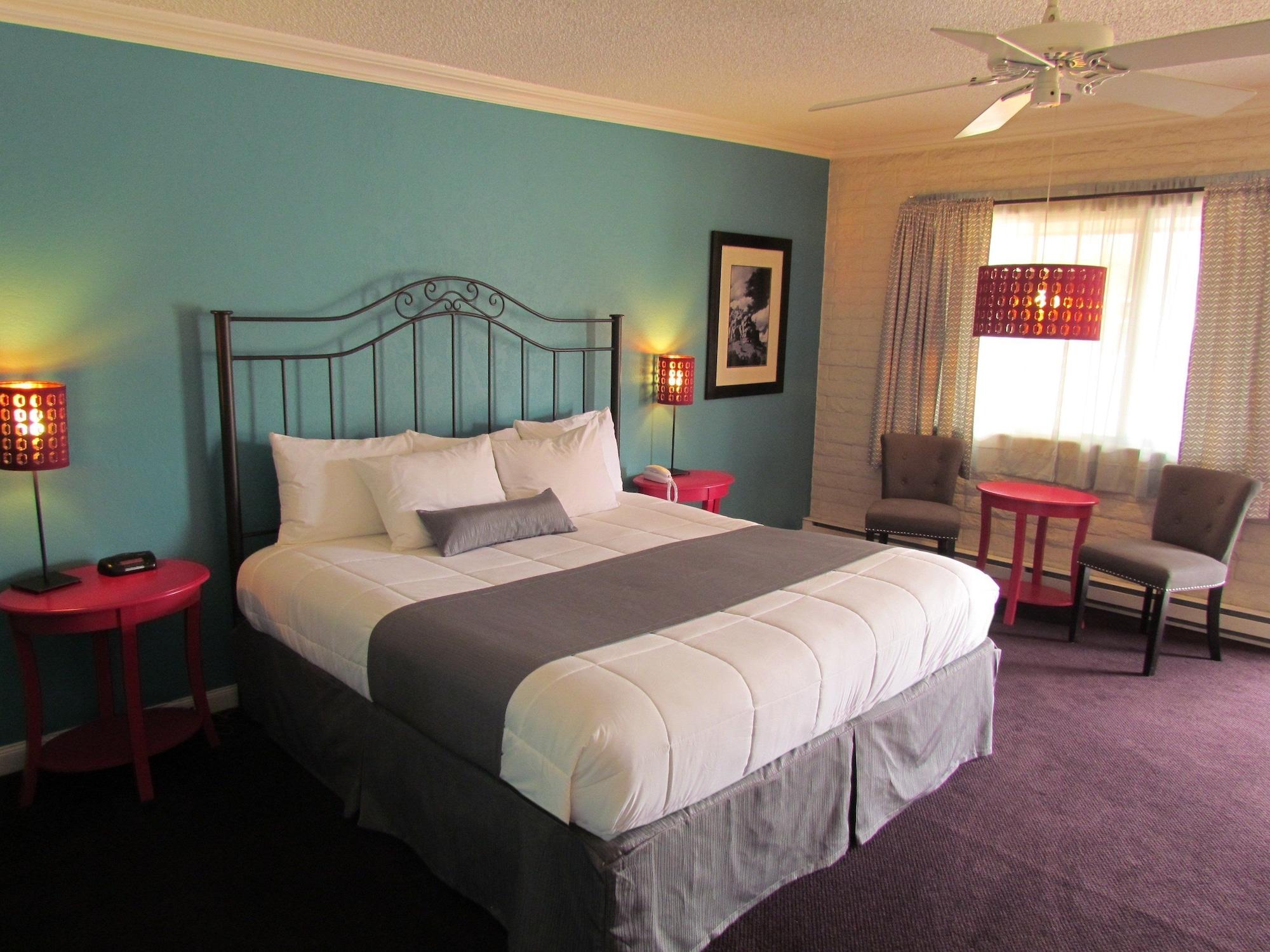The Hilltop Inn